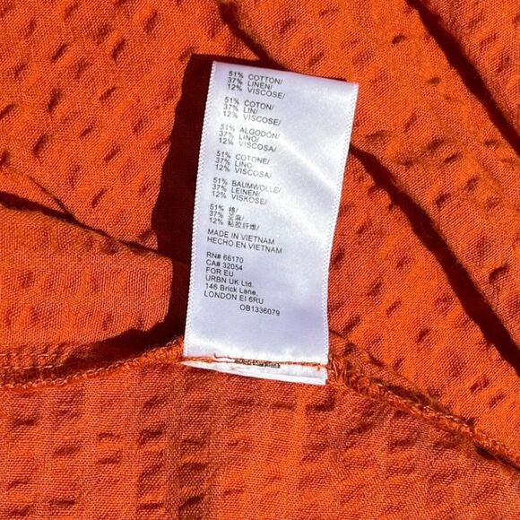 NEW Urban Outfitters XS Mini Skirt Wrap Women Textured Orange Pleated Casual - Picture 9 of 9